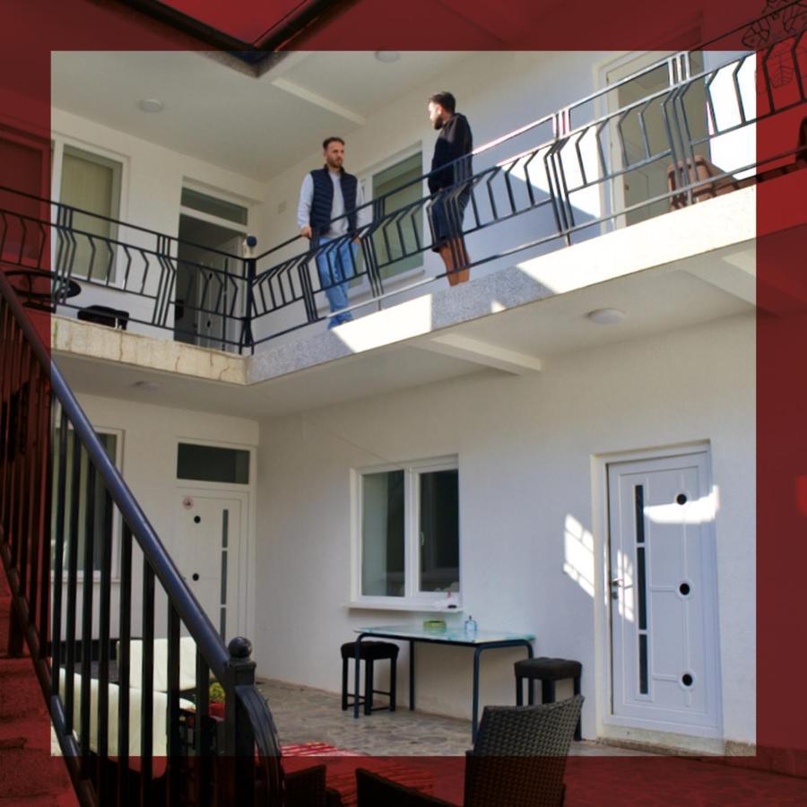 Got Prishtina Hostel Пристина Екстериор снимка
